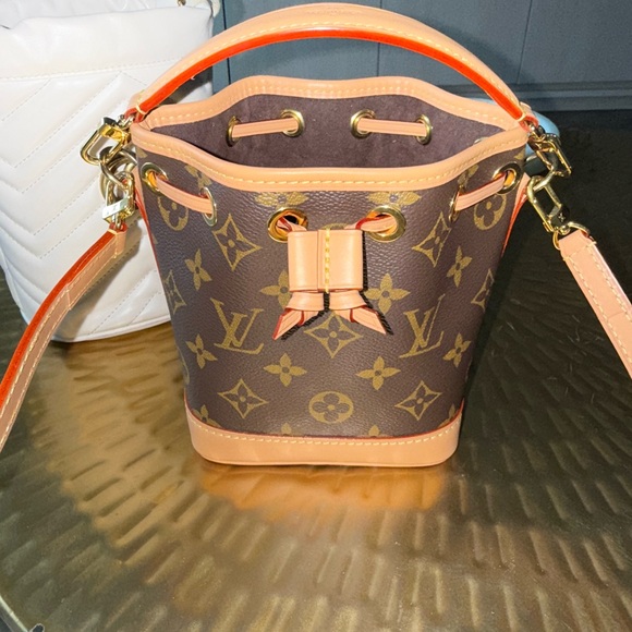 Louis Vuitton Nano Noe - Picture 1 of 8